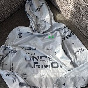 Youth xl EUC Under Armour White and Gray Hoodie